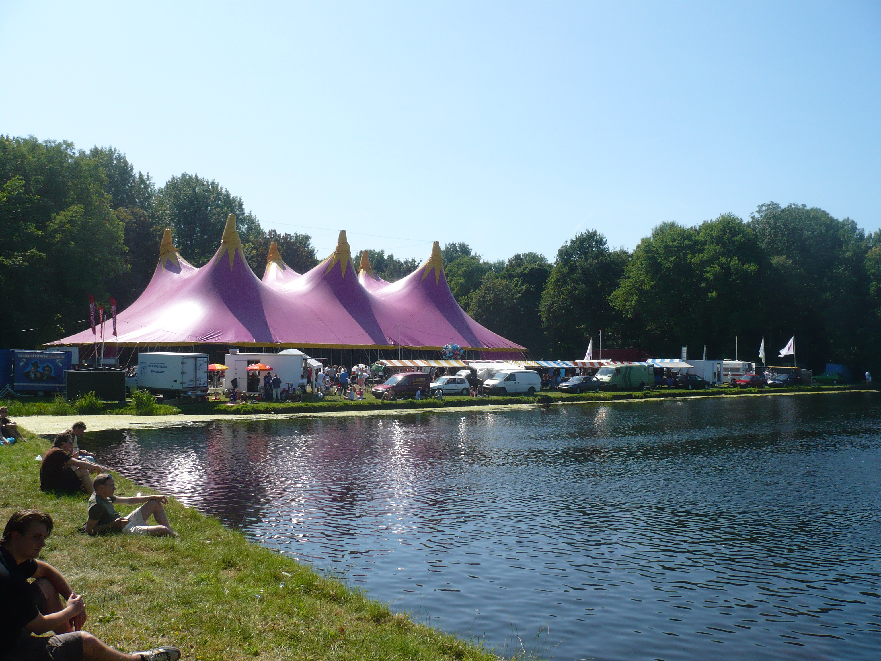 2009_tent